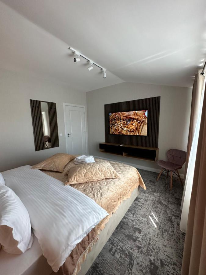 Complex Rediu 54 Luxury Apartaments Iasi Eksteriør billede