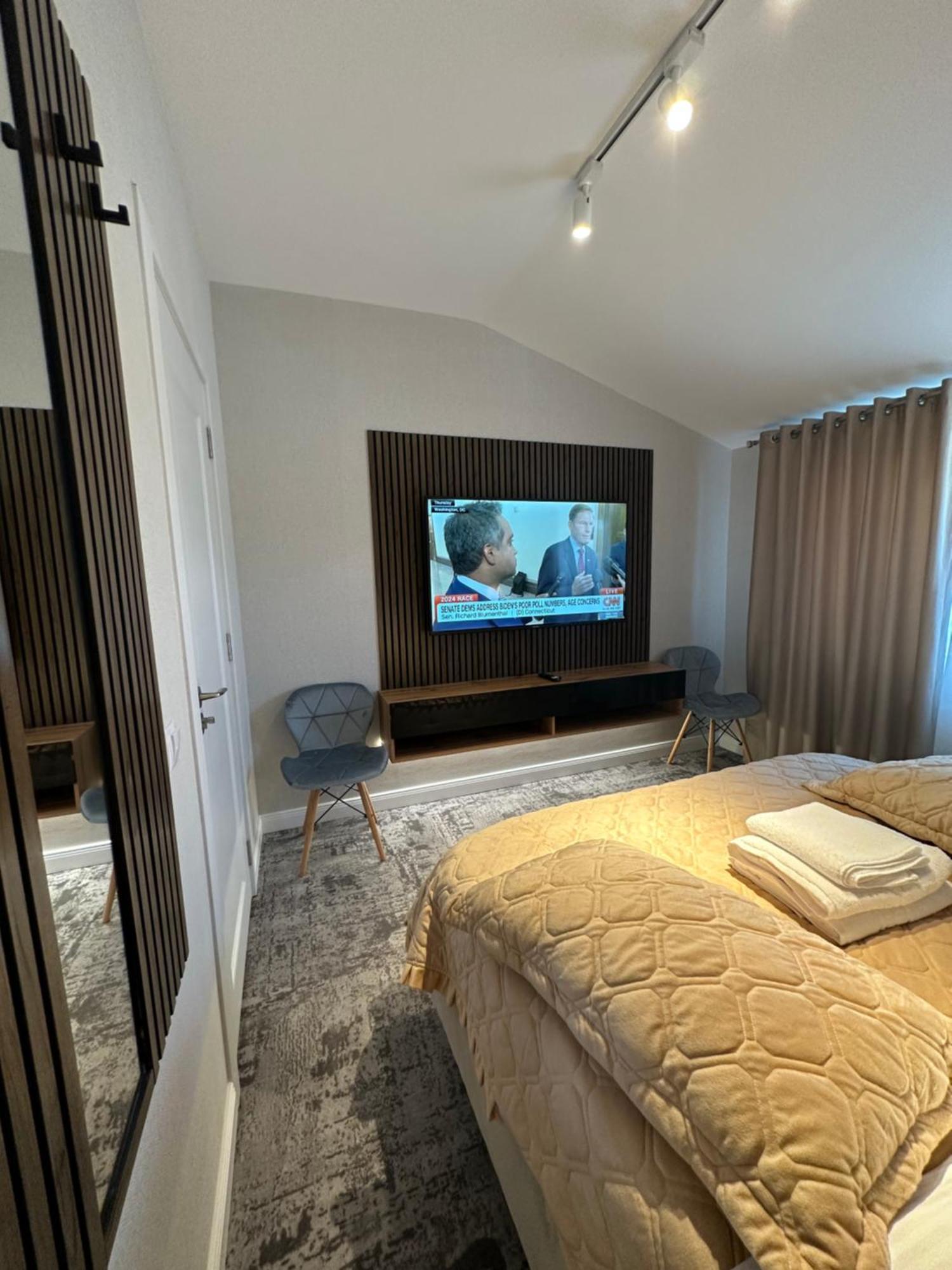 Complex Rediu 54 Luxury Apartaments Iasi Eksteriør billede