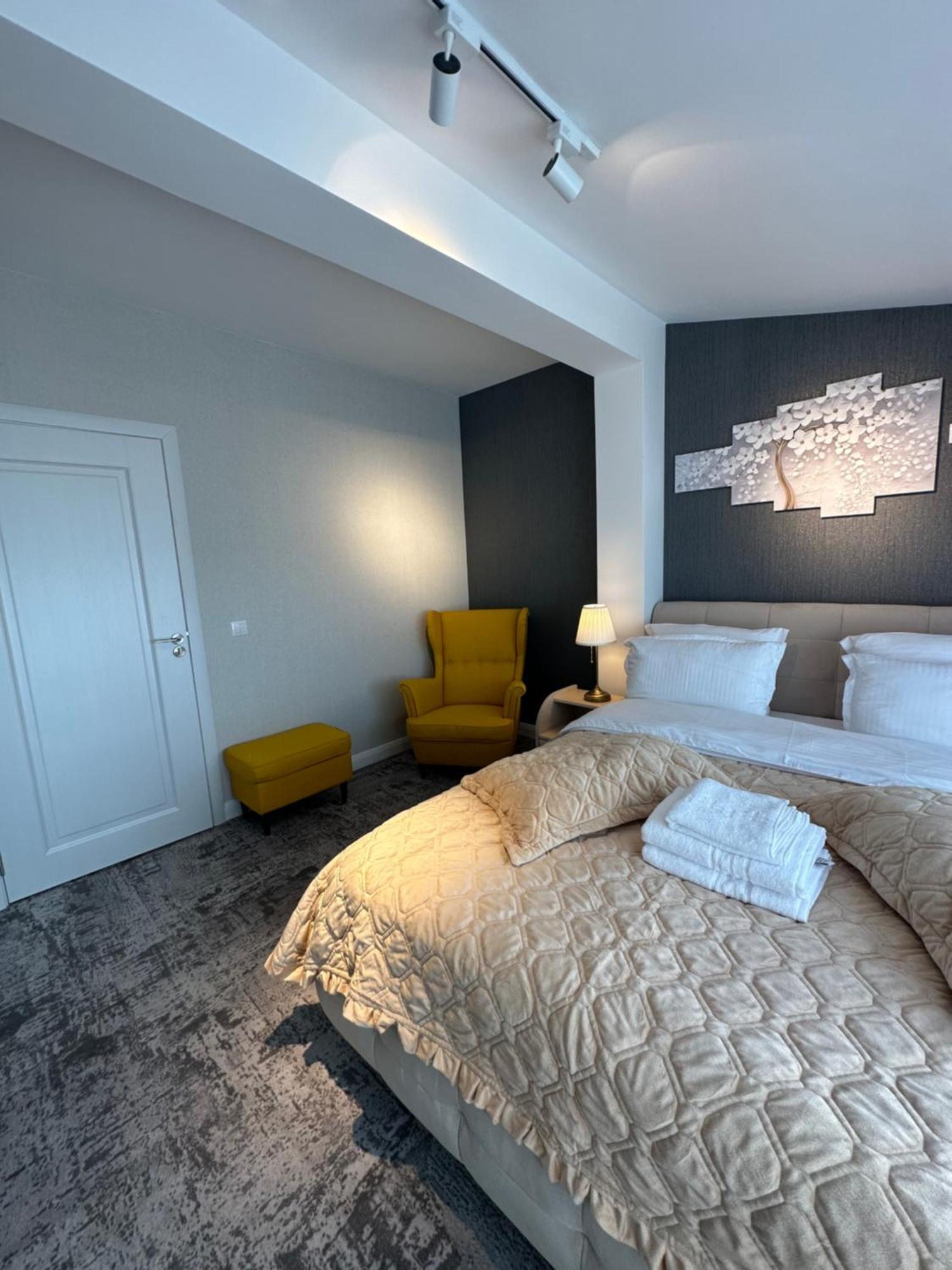 Complex Rediu 54 Luxury Apartaments Iasi Eksteriør billede